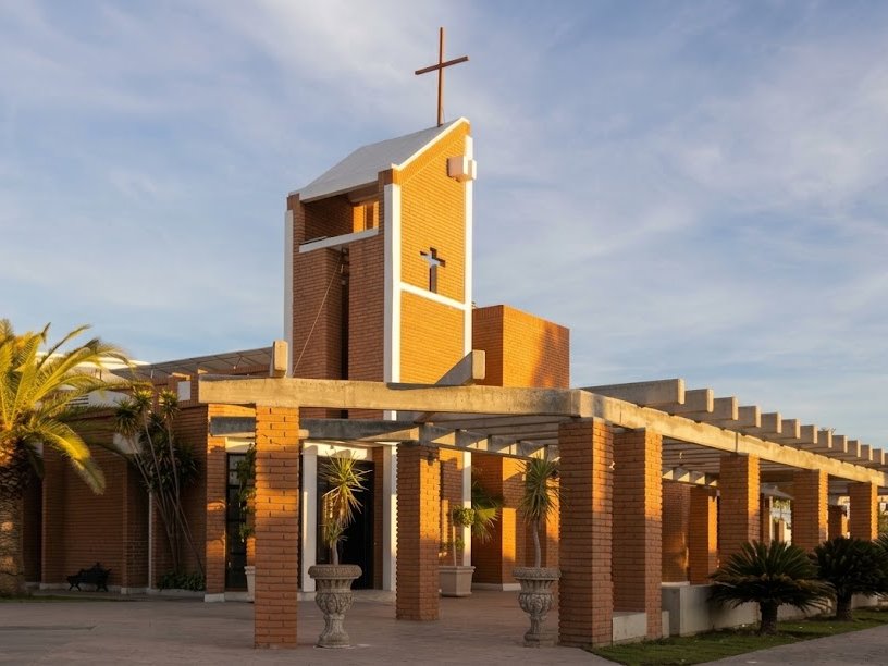 Parroquia Santa Elena de la Cruz